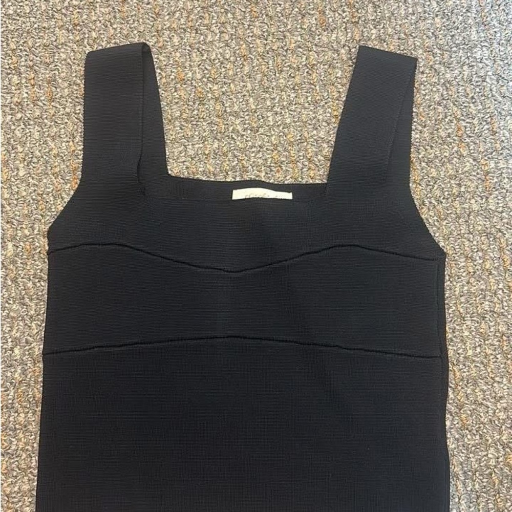 Black Sleeveless Top